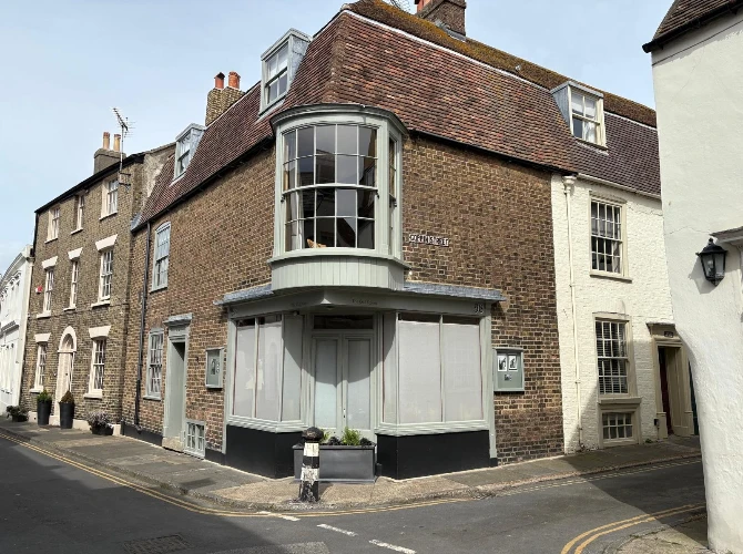 Bay Box Sash Window Restoration & Reinstallation